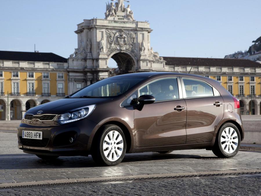  Kia Rio 5-Door EcoDynamics 2011 года  (фото 10 из 27)